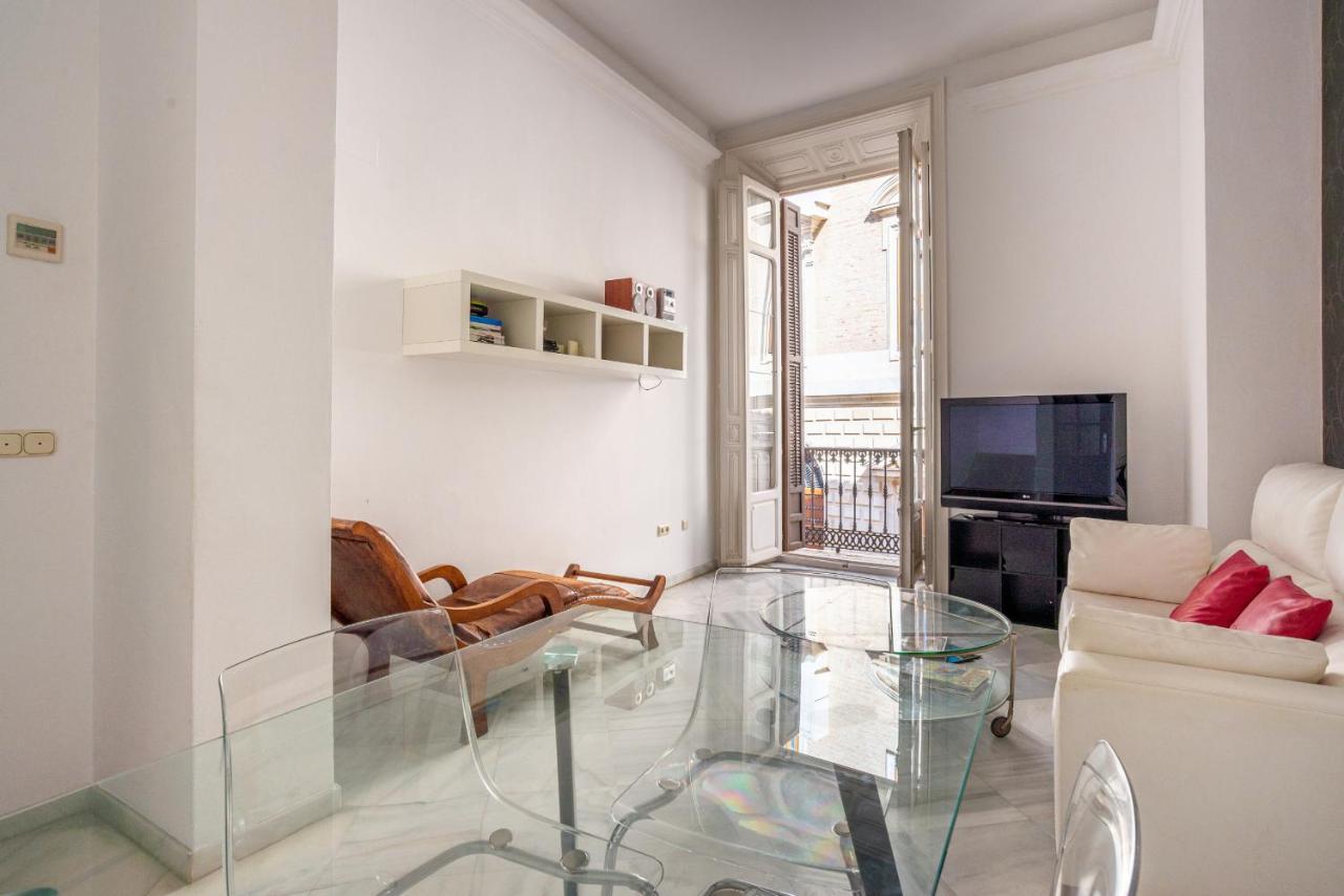 Urbe10 Cister 1 Bedroom Apartment Málaga Exterior foto